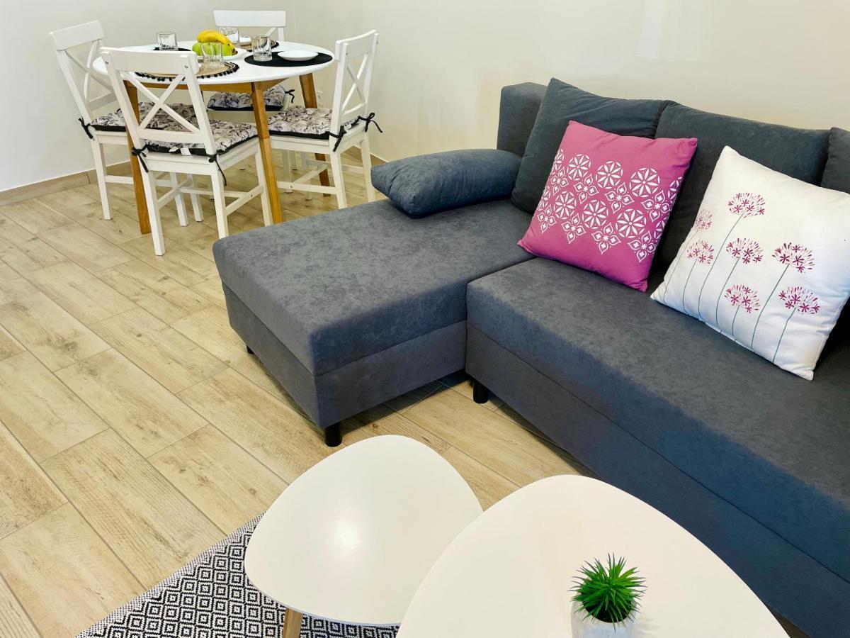 Voeroesmarty Apartmanhaz Makó Exterior foto